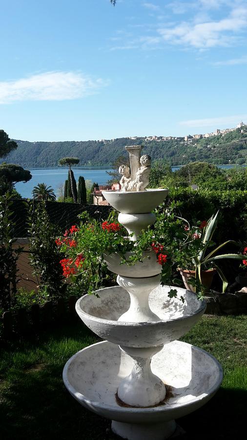 Bed&Breakfast "Fiorella" Sul Lago Castel Gandolfo Dış mekan fotoğraf